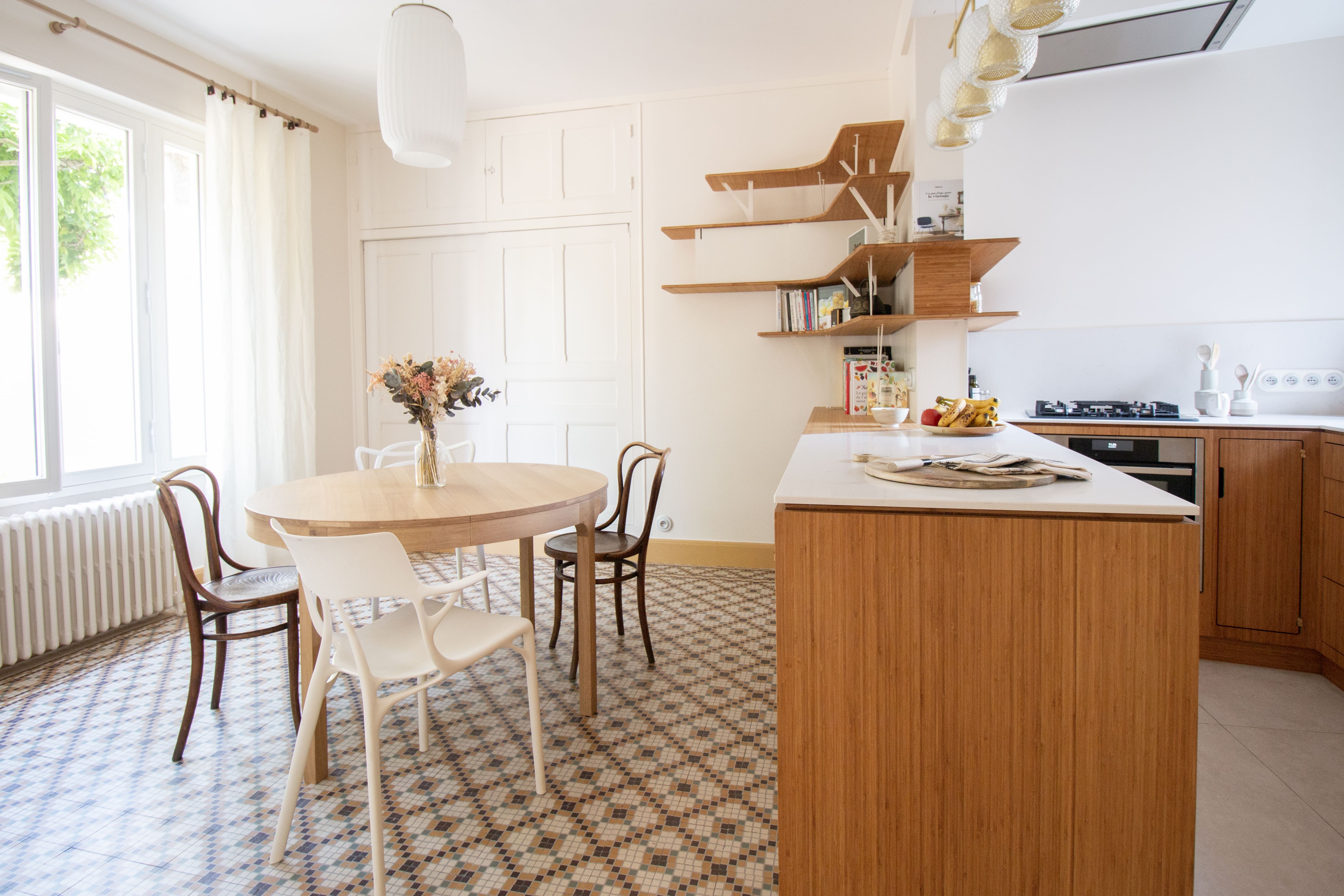 Cuisine sur-mesure chaleureuse