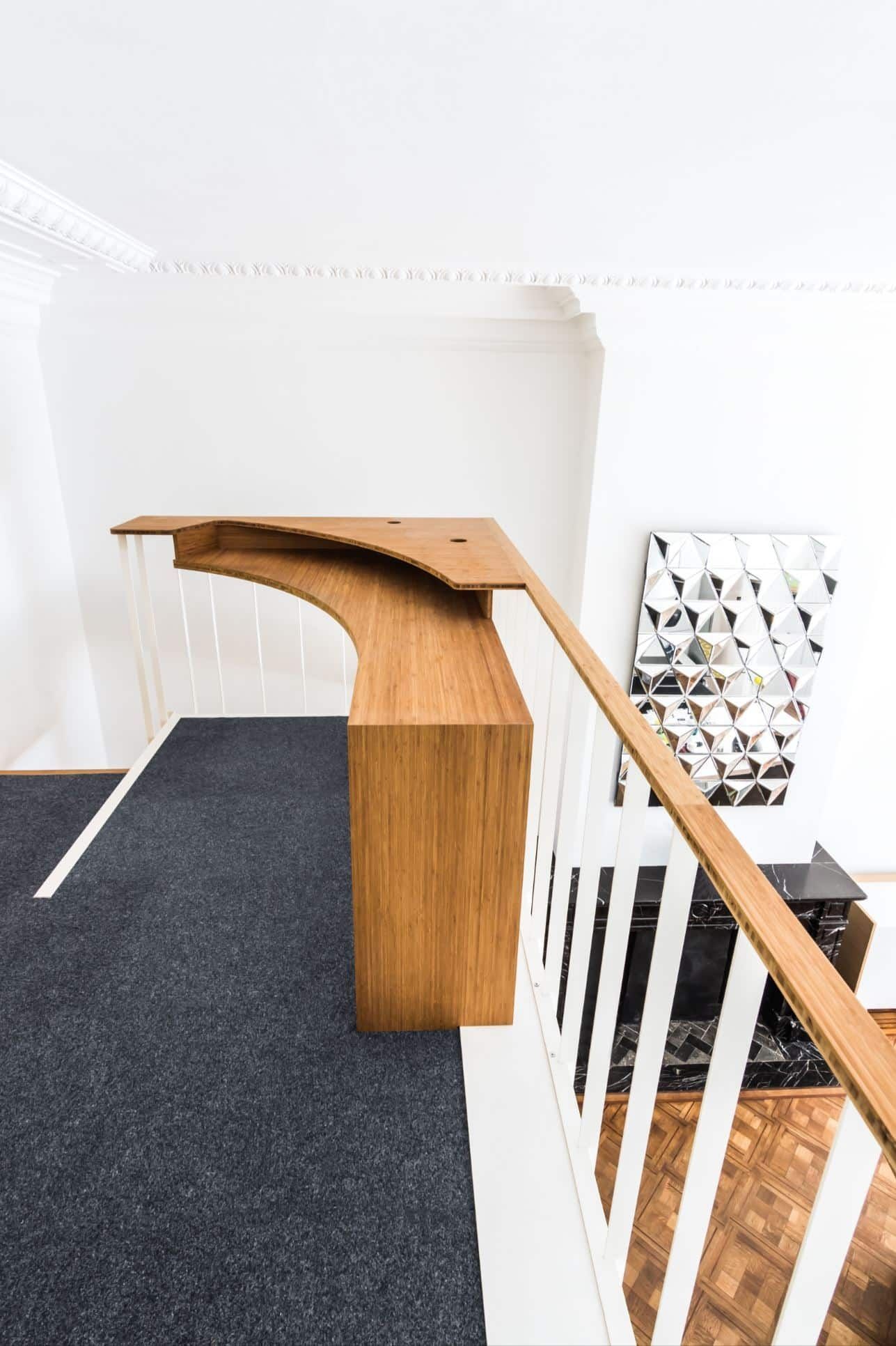 Escalier Up avec rambarde et bureau sur-mesure