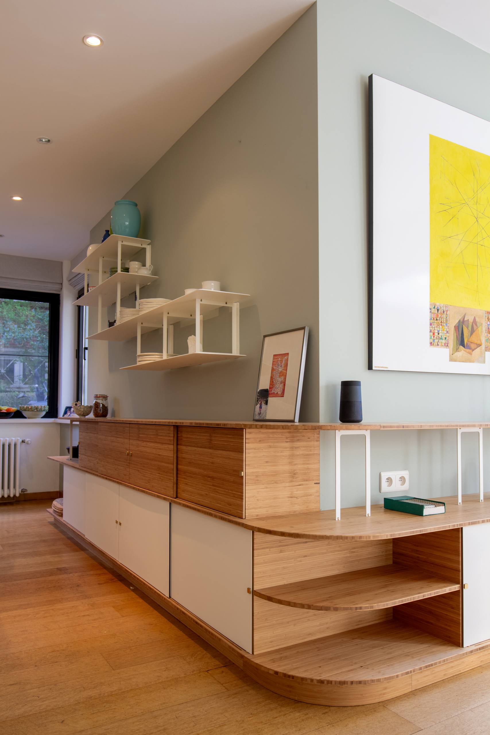 Buffet sur-mesure en coin 